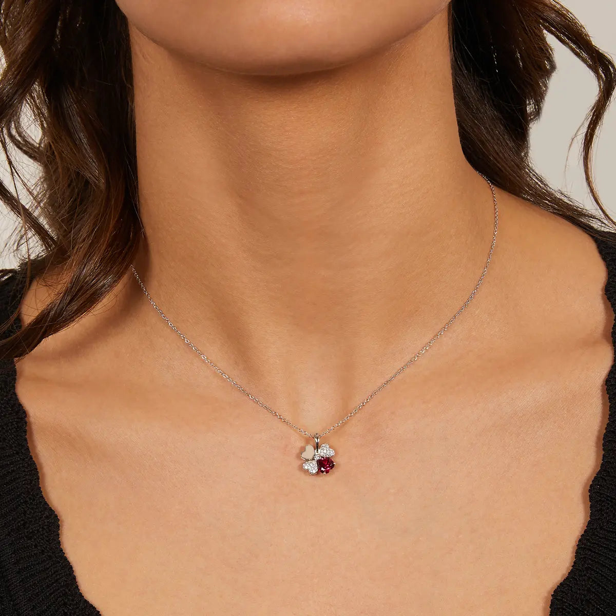 Collana Quadricuore Rodio e Zirconi Bianchi e Rubino