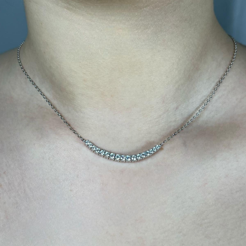 Collana con centrale