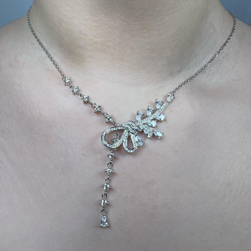 Collana fantasia con fiocco