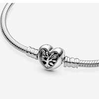 Bracciale Moments con Chiusura a Cuore albero della Famiglia