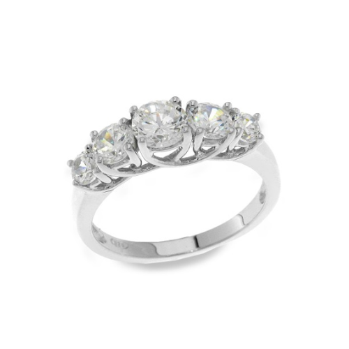 Anello a cinque pietre