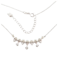 Collana con zirconi e perle