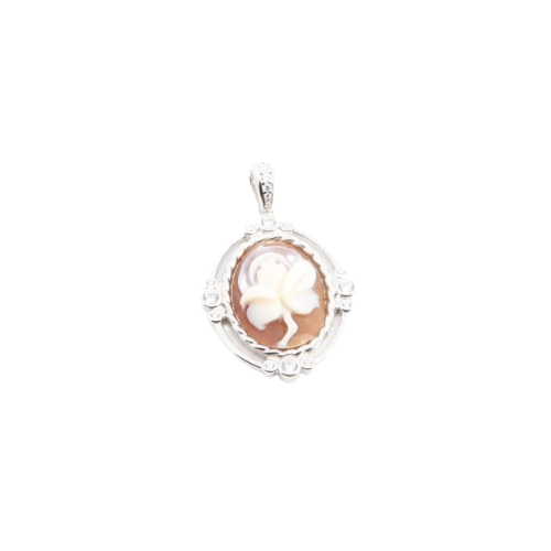 Ciondolo in cammeo con rosa