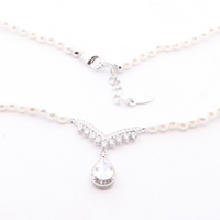 Collana fantasia con perle