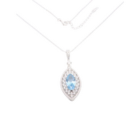 Collana con ciondolo a goccia