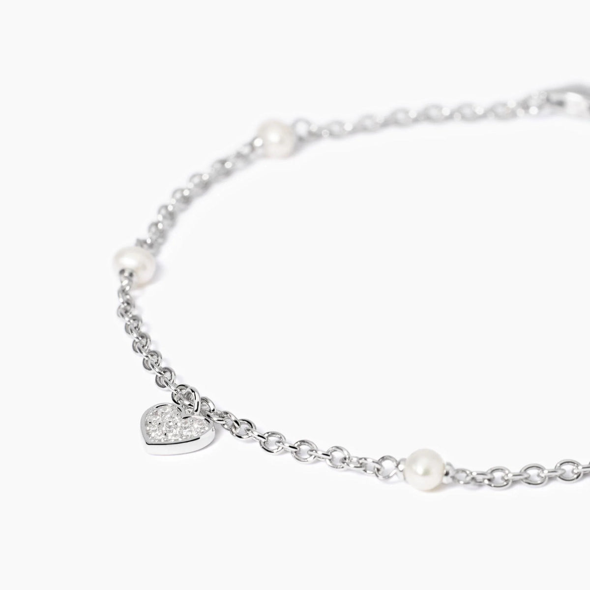 Bracciale in argento con perle coltivate e ciondolo cuore